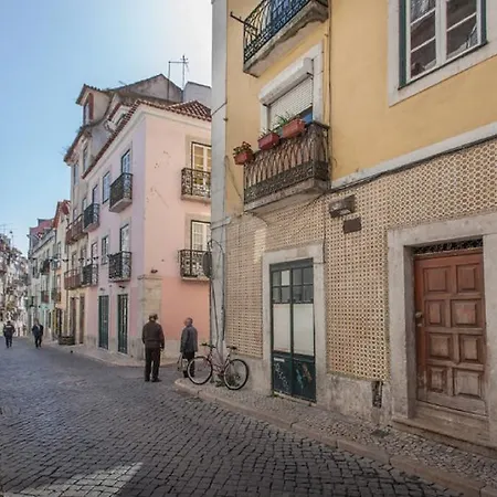 Atalaia! Bairro Alto Concepto * Lisbon