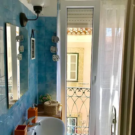Apartment Atalaia! Bairro Alto Concepto Lisbon